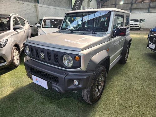 Suzuki Jimny 1.5 GLX 4X4 AT
