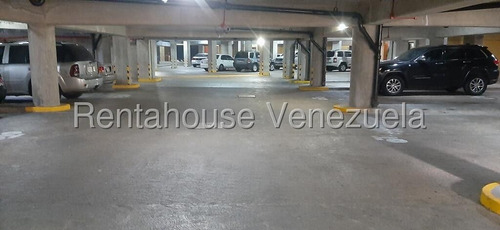 Apartamento Piso Bajo 337 M² 4h, 5b, 4p, Residencias Los Chorros Con Pozo De Agua Planta Eléctrica En Calle Cerrada En Venta En Los Chorros Calle Los Jardines, Caracas