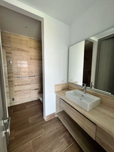 Renta De Apartamento En Cap Cana, Punta Cana.