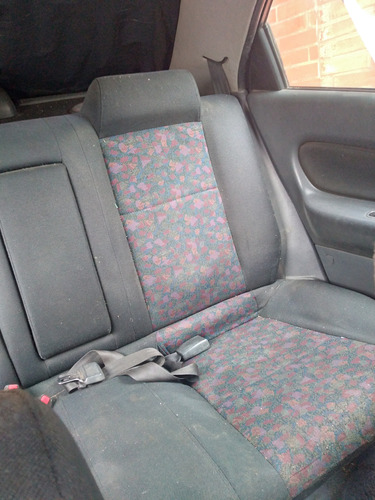 Mazda 323F 1.7 Sedan Glx
