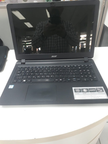 Imagem 2 de 5 de Notebook Acer Es1-572-3562