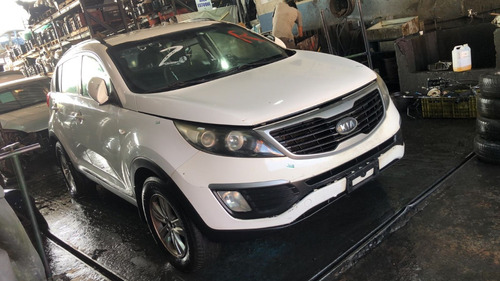 Kia Sportage Lx 2.0 16v 2011 ( Sucata Somente Peças)