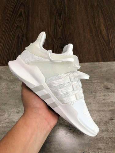 aq0916 adidas