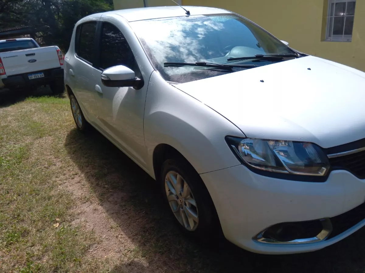 Renault Sandero 1.6 Privilege 105cv