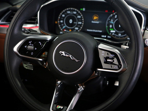 Jaguar F-PACE 2.0 P400e PHEV R-DYNAMIC S AWD AUTOMÁTICO