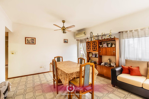 Venta Departamento 3 Ambientes 70m² Balcón Al Frente En Boedo Todo Luz Listo Para Habitar Impecable