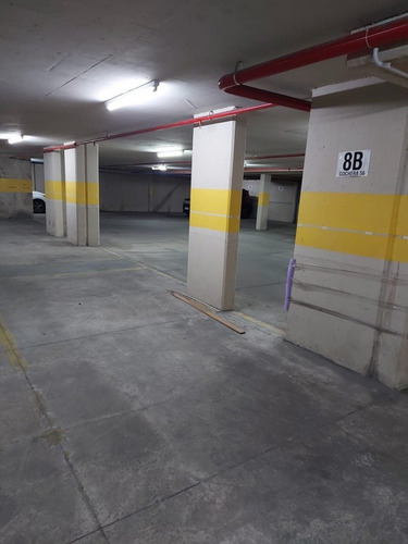 Imagen 12 de 14 de Venta Departamento De 2 Ambientes Al Contrafrente Con Cochera Cubierta En Edificio St. Catherine´s
