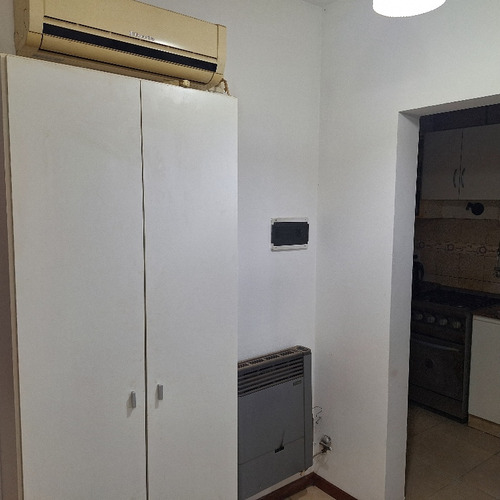 Venta 2 Ambientes Con Patio Individual, Apto Credito Hipot.