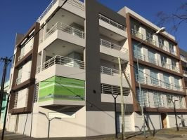 Departamento De 2 Ambientes - Venta - Remedios De Escalada