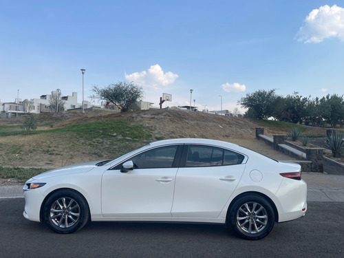 Mazda 3 2.0 I Sedan At