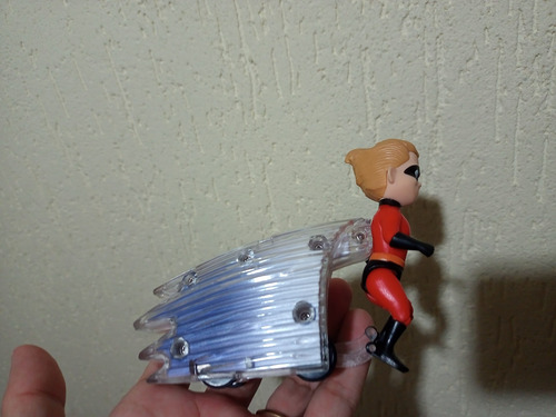 Boneco Flecha Os Incríveis Usado Na Condição Das Fotos (Usado)