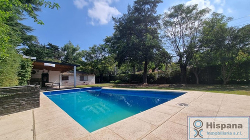 Retasada!! Casa En Venta, En Del Viso, Barrio Los Jazmines, Sobre La Calle Necochea Esquina Florida.