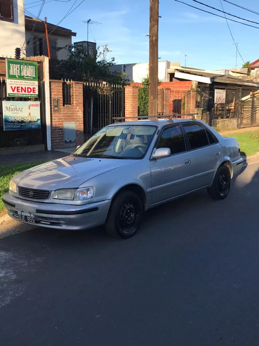 Toyota Corolla 1.8 Xei