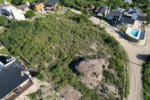 Lote 1.185m2 En Excelente Ubicación En Villa Del Lago A 250mts De R38, Permuto Vehiculos