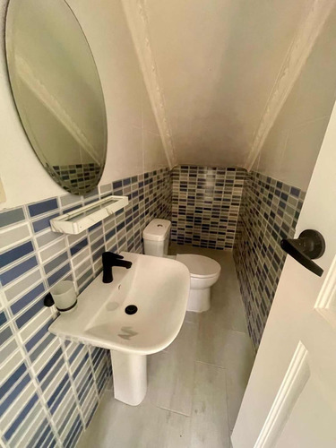 Vendo Casa 3 Habitaciones Cada Una Con Su Baño Mirador De Este
