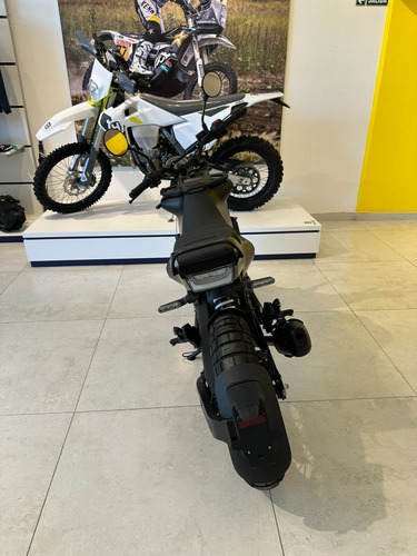 Husqvarna 401 Svartpilen Con Financiación