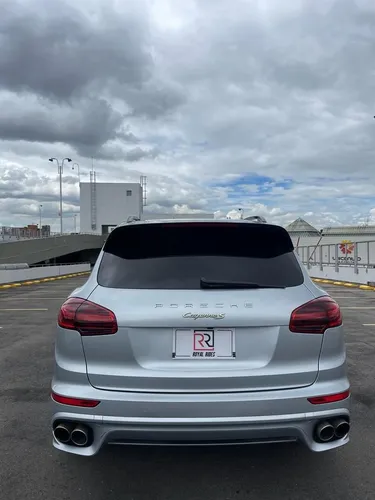 Porsche Cayenne 3.0 S E-hybrid Platinum Edition