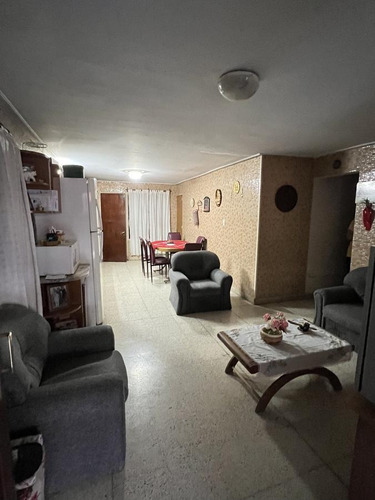 Imagen 8 de 22 de Casa Con Galpón En Los Pocitos, Sobre Ruta 9 . Ideal Fines Comerciales