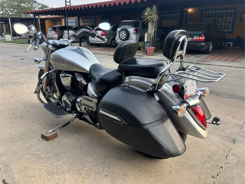 Yamaha Vstar 1300 Tourer
