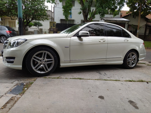 Mercedes Benz C250 Blue Efficiency 2013