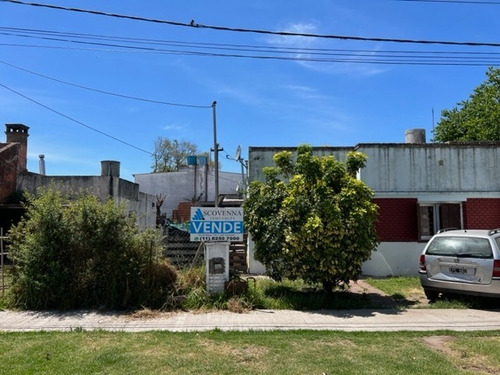 Venta De 2 Lotes Con Casa A Demoler Excelente Ubicacion - Los Cardales