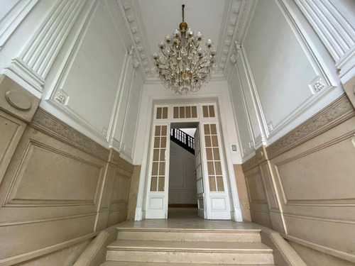 Petit Hotel En Palermo Viejo En Venta - Palacio Estilo Francés, Propiedad Única
