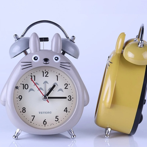 Imagen 3 de 3 de Reloj De Mesa Mi Vecino Totoro Studio Ghibli