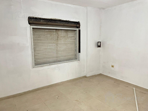 Casa 3 Amb. A Reciclar Oportunidad! - Merlo