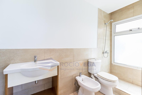 Imagen 12 de 30 de Casa En Venta En Country Banco Provincia - Moreno