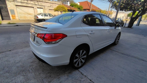 Imagen 15 de 18 de Citroën C4 Lounge 2019 1.6 Hdi 115 Feel Pack 10 Años Oport!!