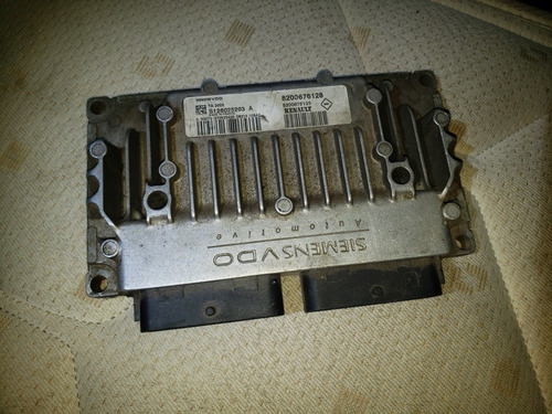 Computadora Renault S12602 5203 A 8200676128 (Usado)