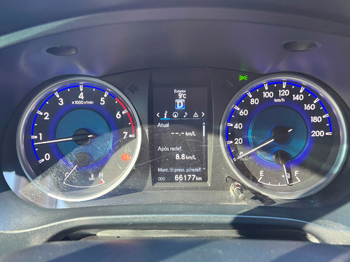 Toyota Hilux CD SRV 4x2 2.7 Flex 16V Aut