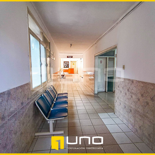 Imagen 14 de 17 de Centrica Clínica En Funcionamiento En Venta