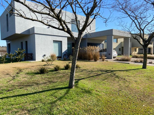 Casa En Venta En Buenos Aires Golf Club De Campo