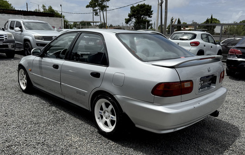 Honda Civic 1.6 Ex