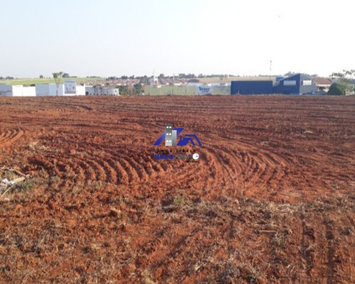 Imagem 1 de 4 de Área 24.000m2, Possibilidade De Venda A Partir De 5.000m2 - Localização Privilegiada - Ar00048 - 70109278
