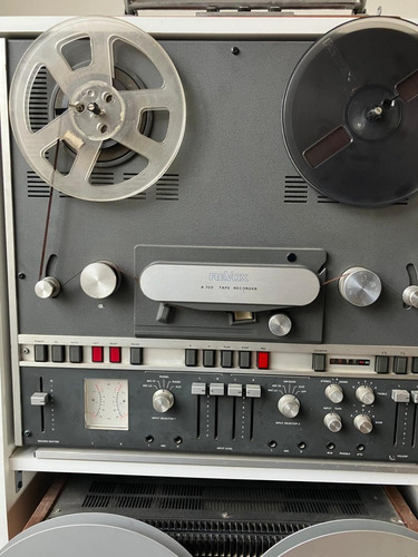 Digitalizacion De Discos De Vinilo Y Pasta, Cintas, Y Otros