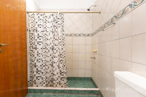 Venta Casa 3 Ambientes Caseros Patio Y Quincho