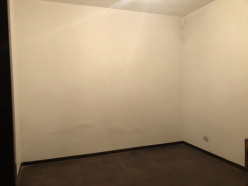 Imagen 5 de 6 de Casa Ph En Venta En Billinghurst