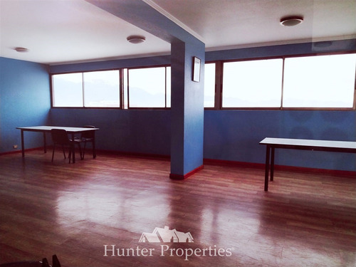 Depto. En Arriendo De 2d/1b, San Isidro, Santiago Centro