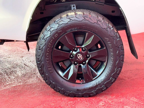 Toyota Hilux 2.8 4X4 CS 16V TURBO