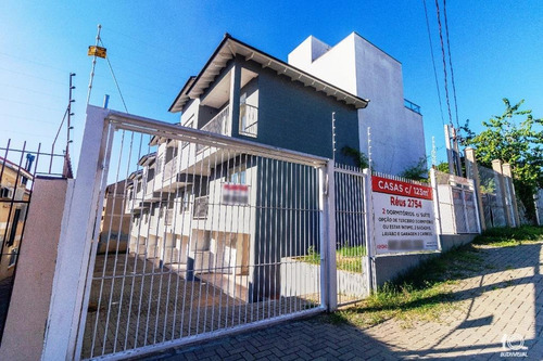 Sobrado Com 2 Dormitórios Sendo Um Suíte, Garagem Para 2 Carros À Venda, 123 M² Por R$ 430.000 - So0154