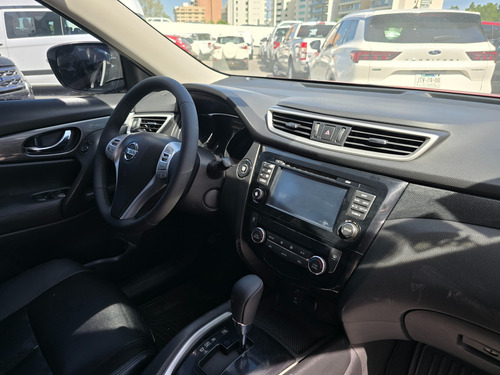 Nissan X-Trail 2.5 Exclusive 2 Row Mt