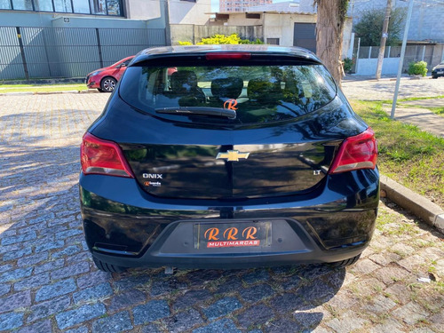 Chevrolet Onix 1.0 Lt 5p