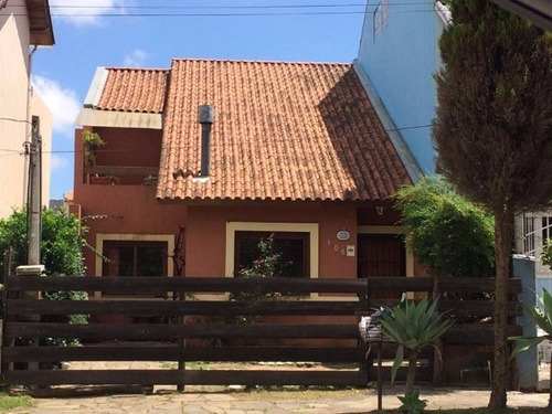 Casa Em Hípica Com 3 Dormitórios - Mi17210