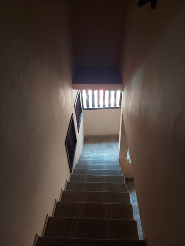 Vende-se Casa Em Cabo Frio Próxima Da Praia!