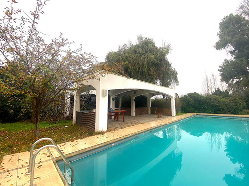 Gran Casa En Condominio, Colina (103610)