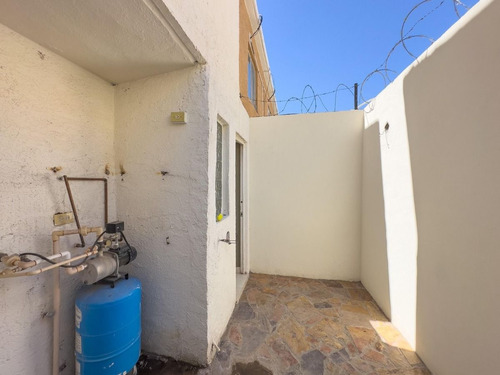 Hermosa Casa En Renta Completamente Equipada, Ubicada Al Poniente De La Ciudad