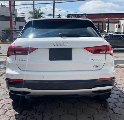Audi Q3 Dynamic 1.4T S Tronic