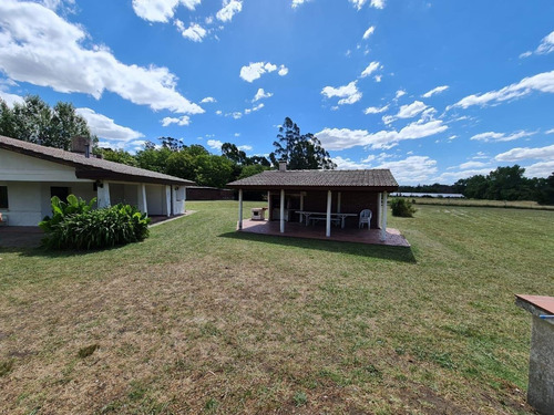 Imagen 2 de 18 de Retasado| Venta | Casa Quinta | Sierra De Los Padres | 1 Hectárea |